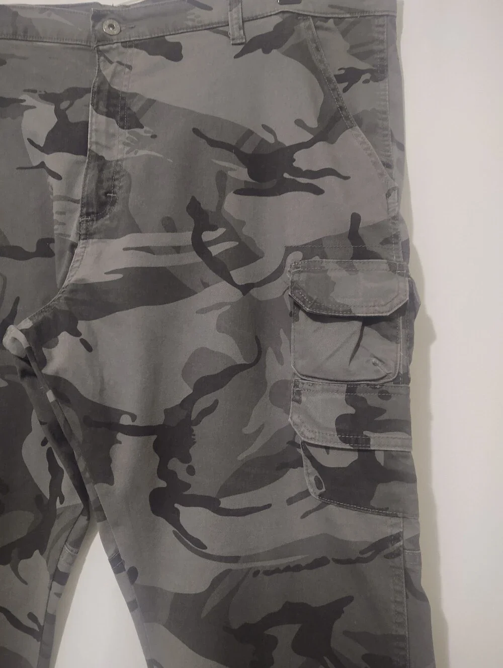 Wrangler cargo pants